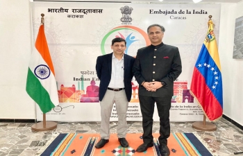 Amb. Abhishek Singh met Mr Asif Masood, Representative of ONGC Videsh Limited today at the Embassy to discuss important developments in the Oil sector in Venezuela.